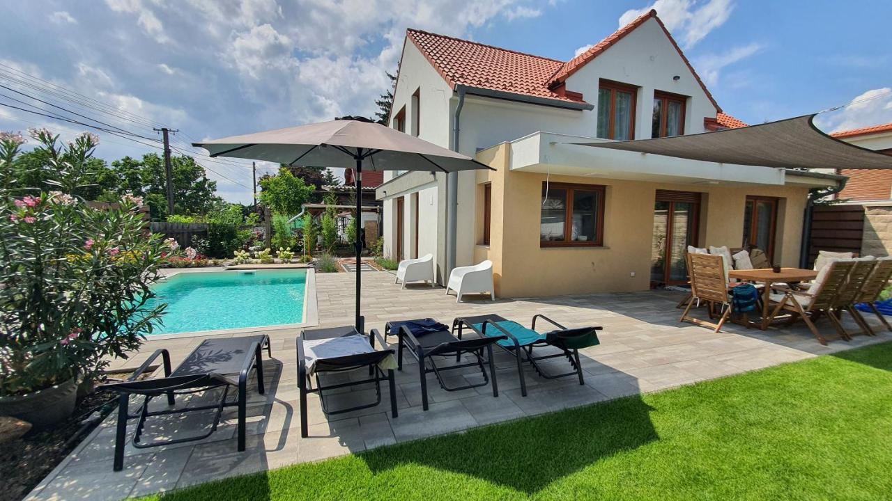 Velence Lakeside Pool House Экстерьер фото